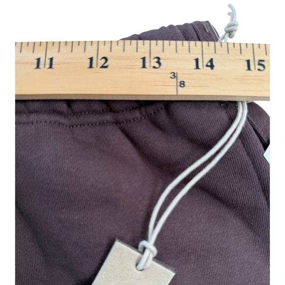 Fear of God ESSENTIALS Men's Sweat Shorts Size S in Plum Color NWT - Picture 3 of 5
